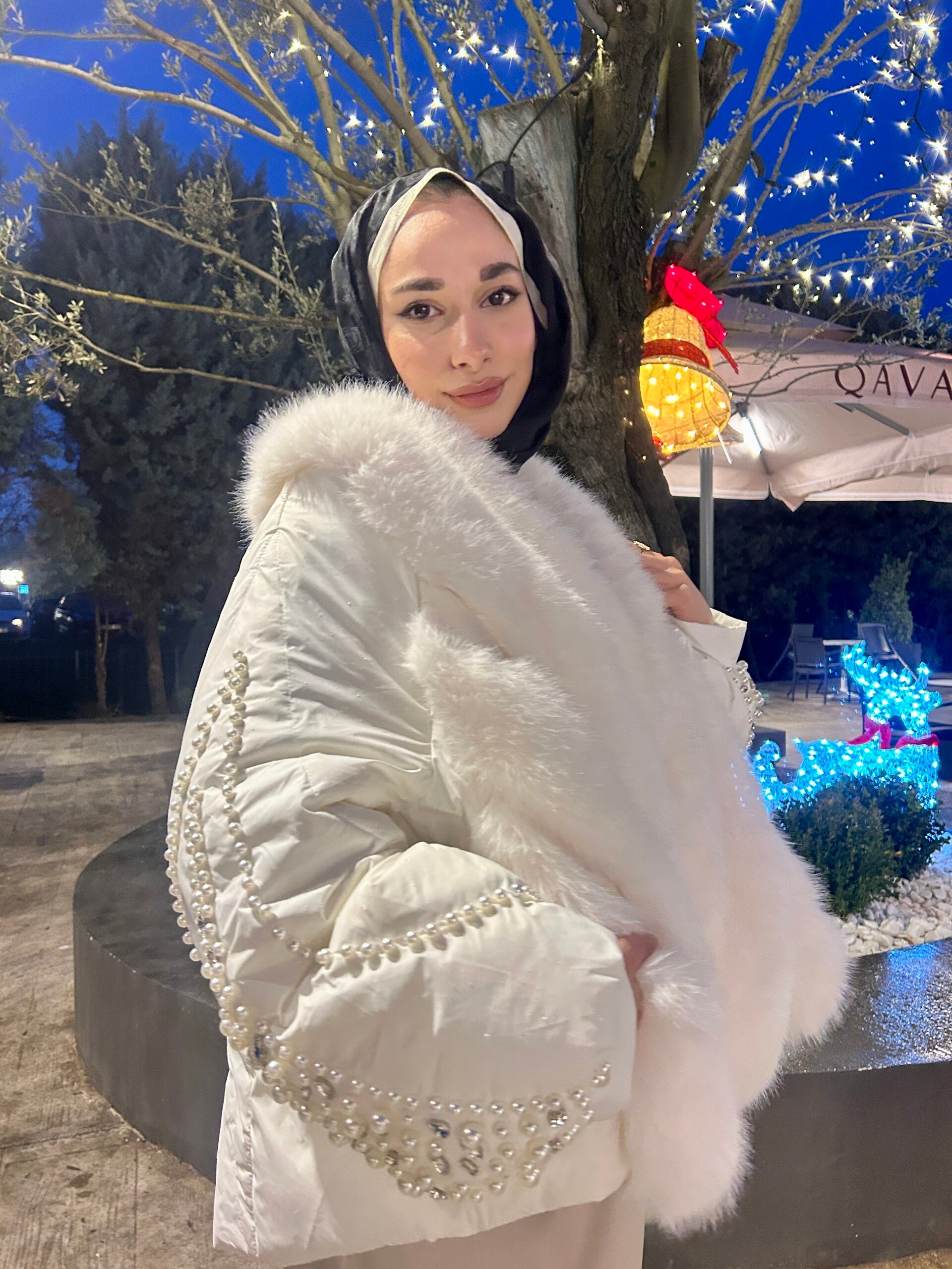 İthal İnci Detaylı Mont - EsraGürsesBoutique