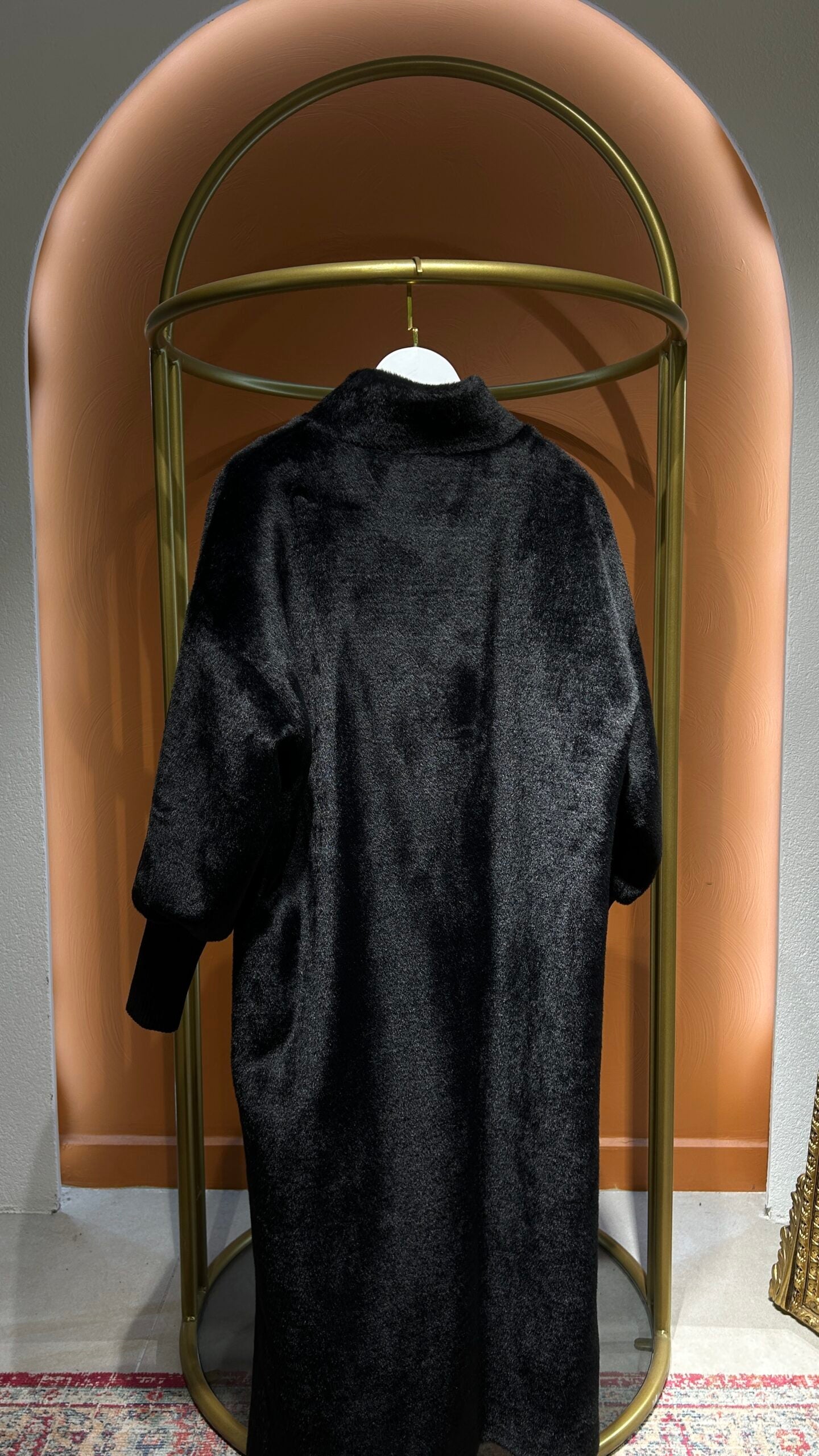 Uzun Angora Kaban - Siyah - EsraGürsesBoutique
