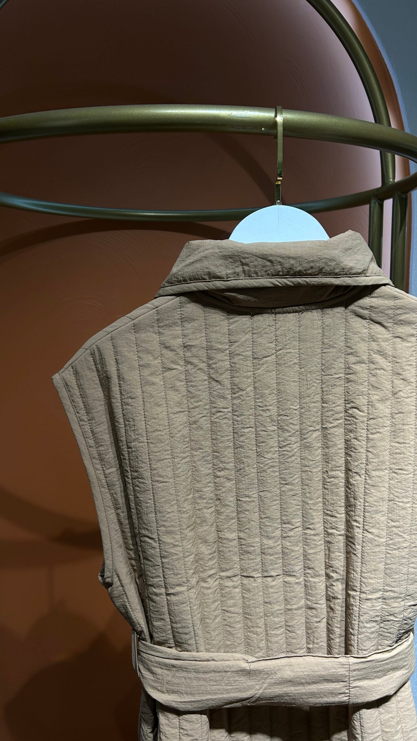 İnce Kapitone Yelek - Camel - EsraGürsesBoutique