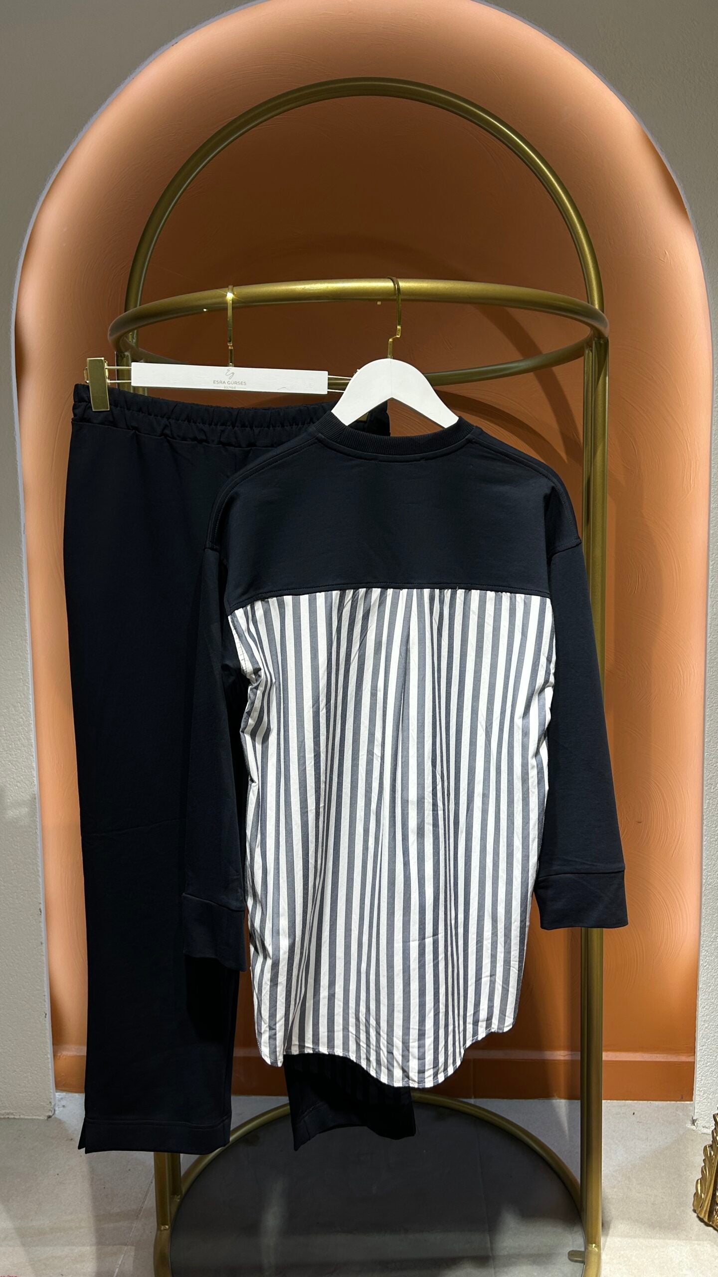Çizgili Poplin Detay Takım - Lacivert - EsraGürsesBoutique