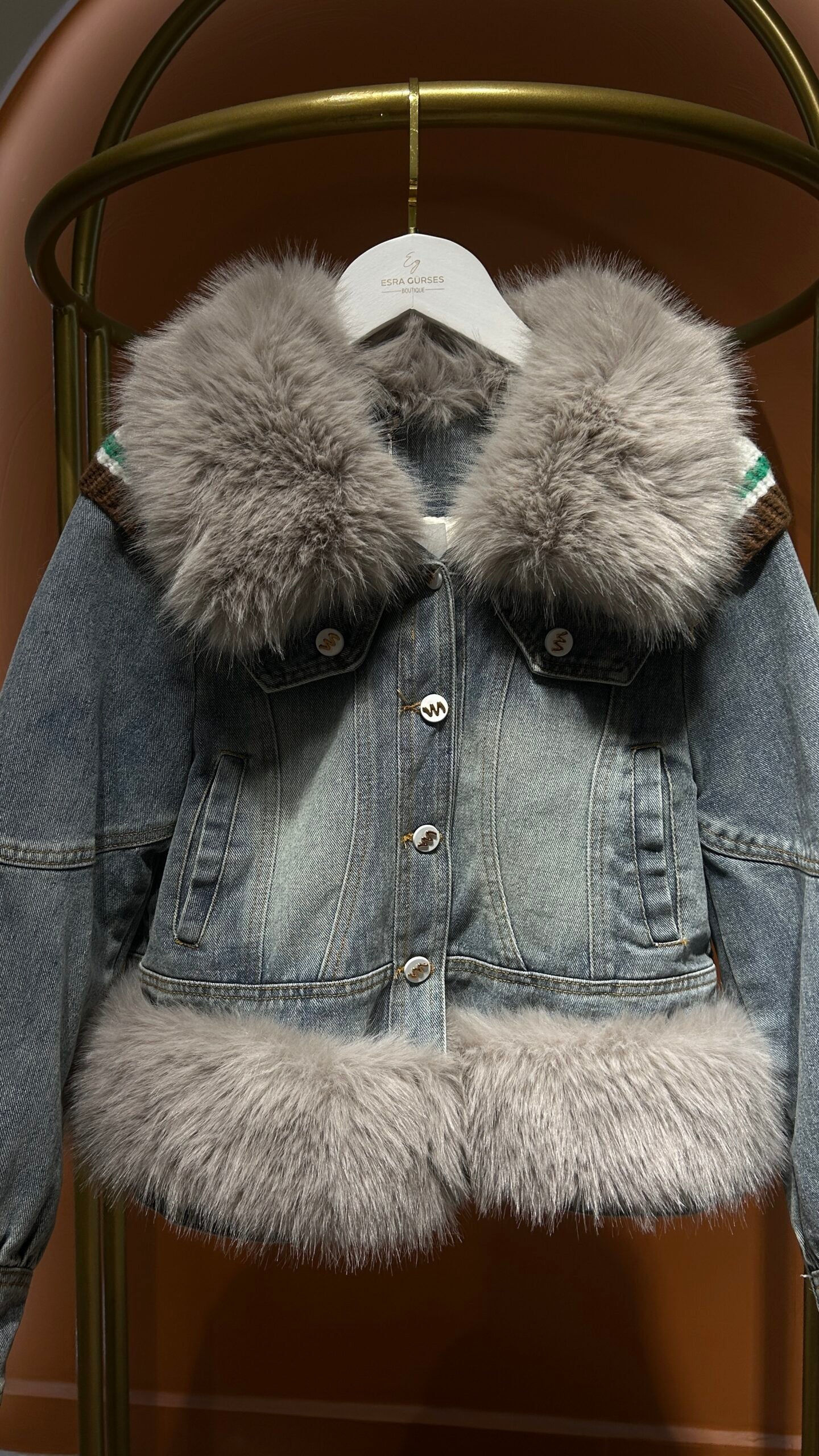 İthal Kürklü Kot Ceket - EsraGürsesBoutique