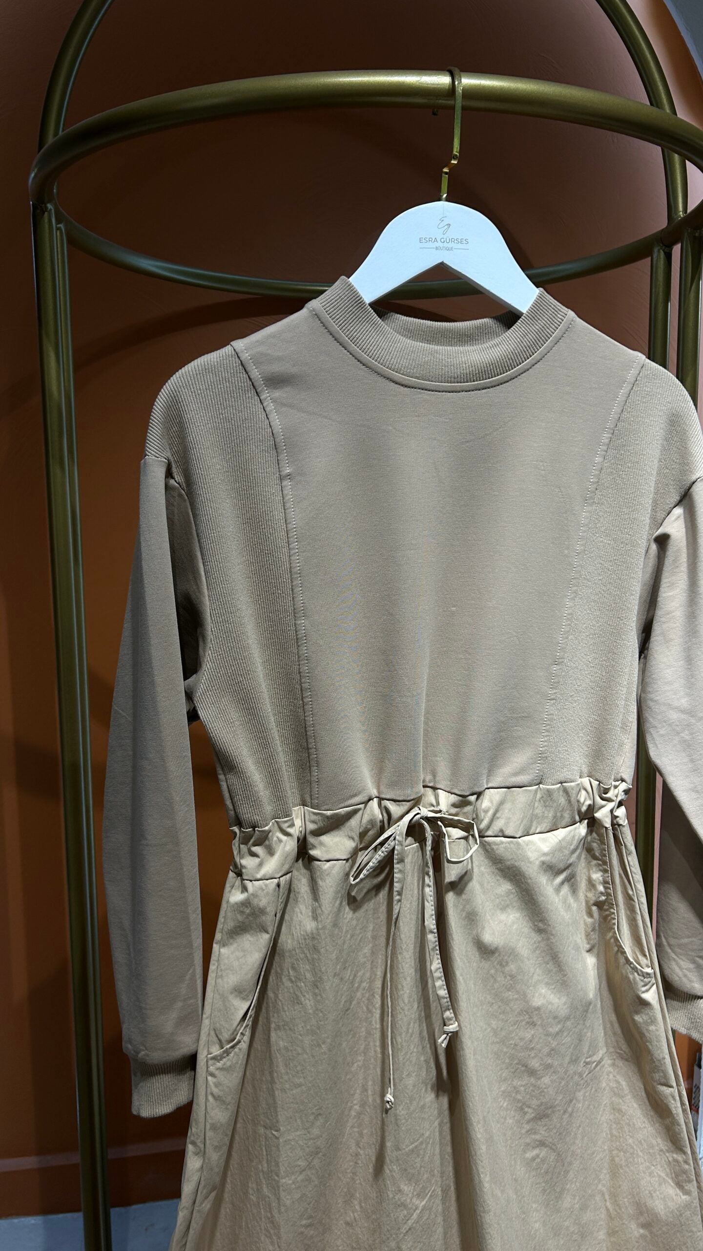 Paraşüt Detaylı Elbise - Camel - EsraGürsesBoutique