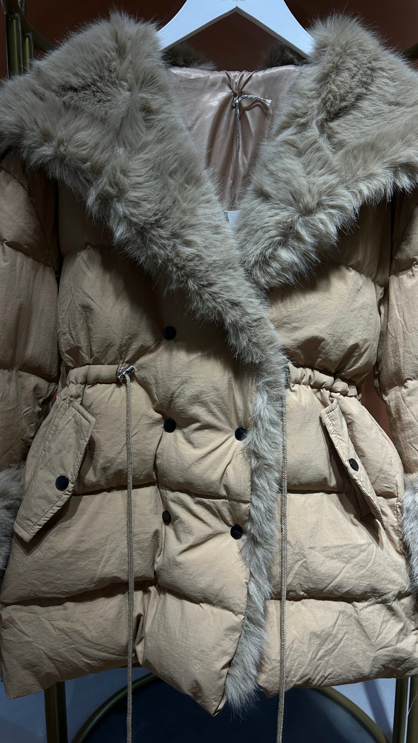 İthal Kapitone Kürklü Mont - Camel - EsraGürsesBoutique
