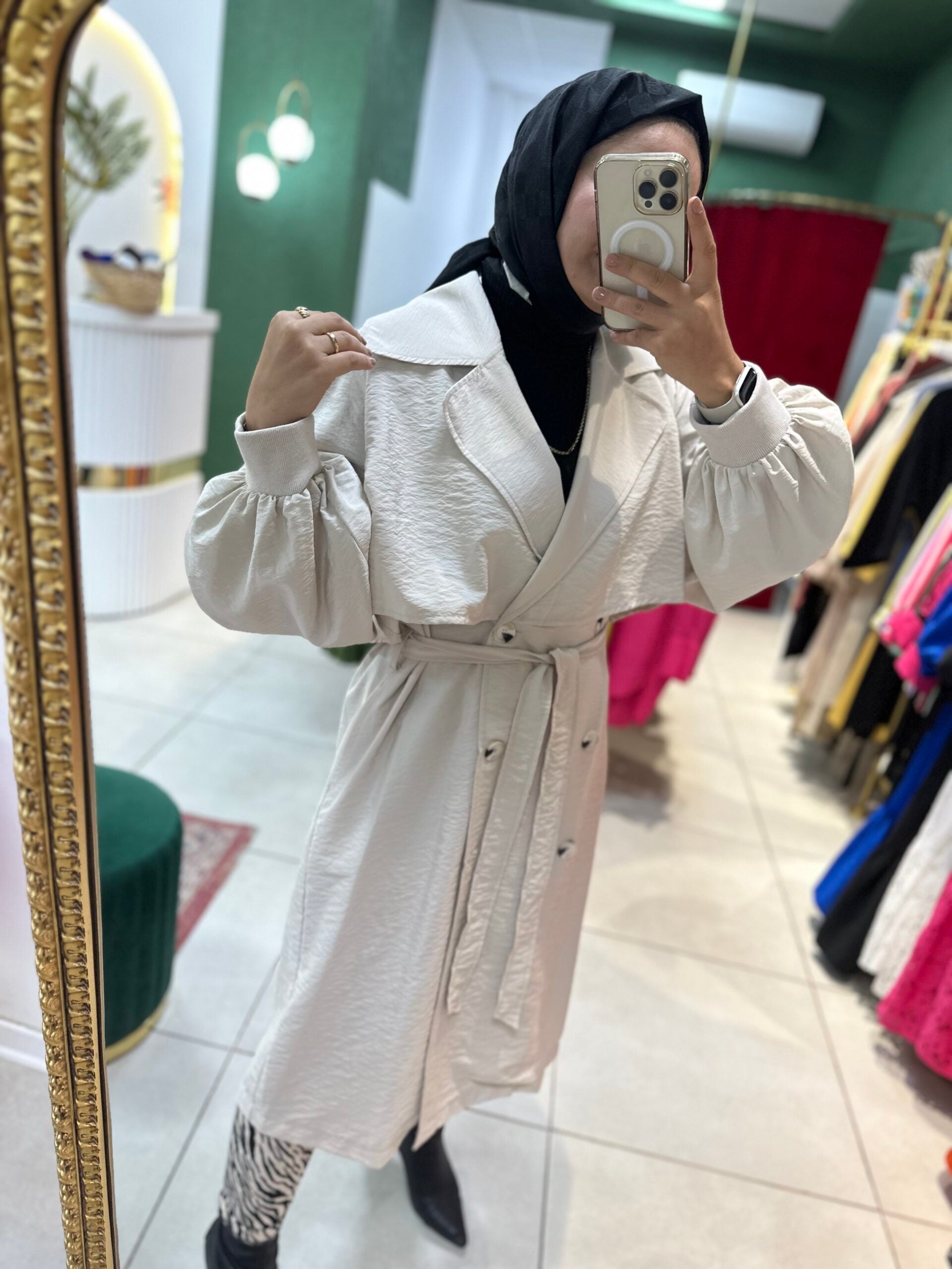 Bej Trençkot - EsraGürsesBoutique