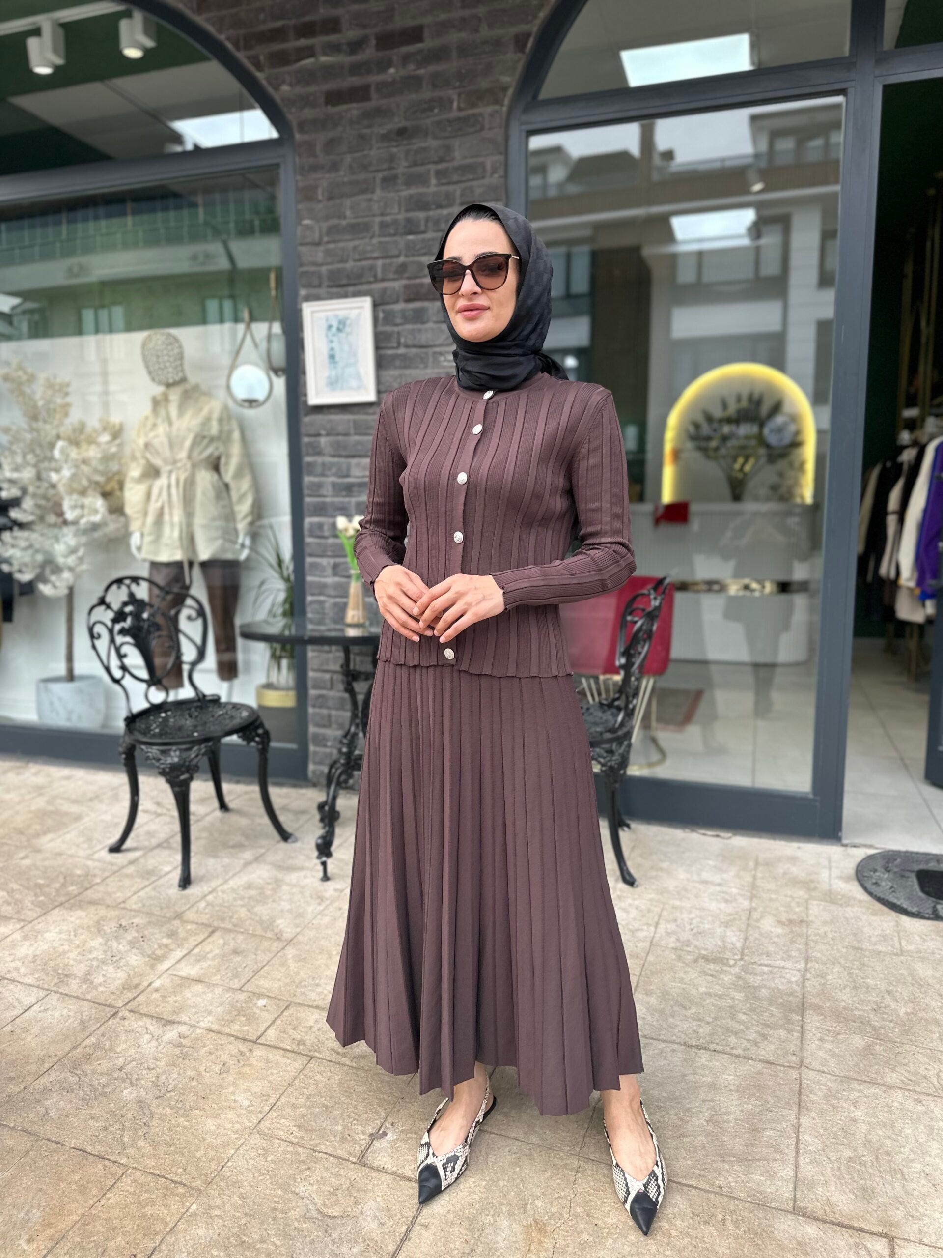 Nuss Triko Kahverengi Etekli Takım - EsraGürsesBoutique