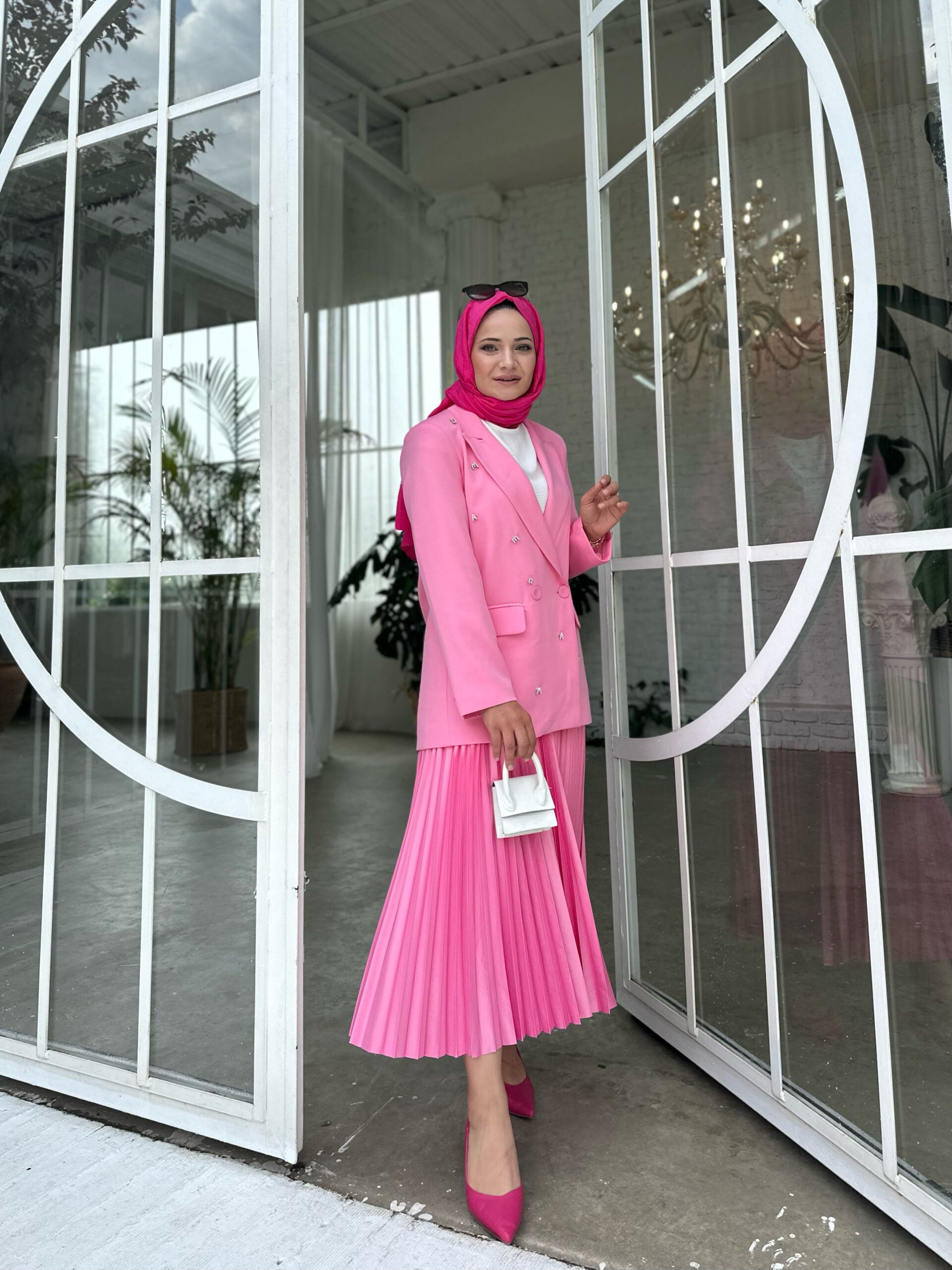 Pembe Taşlı Lüks Ceket - EsraGürsesBoutique
