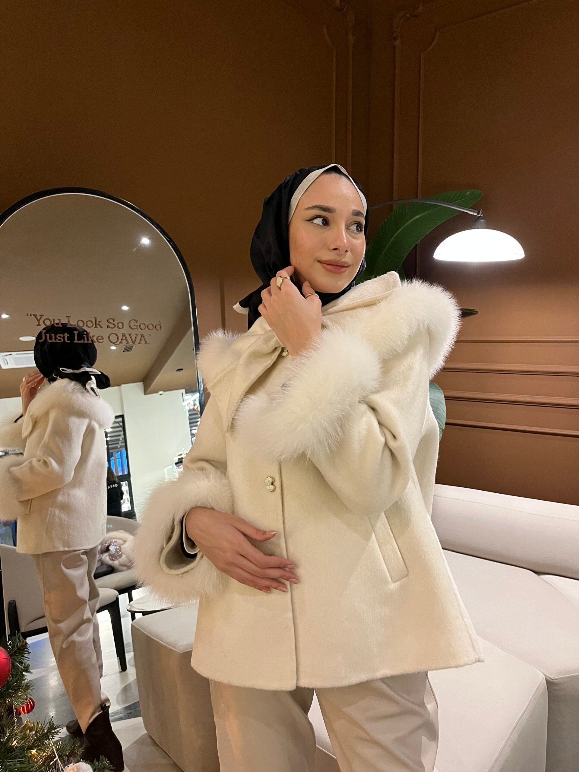 İthal Kuzu Kürk Ceket - EsraGürsesBoutique