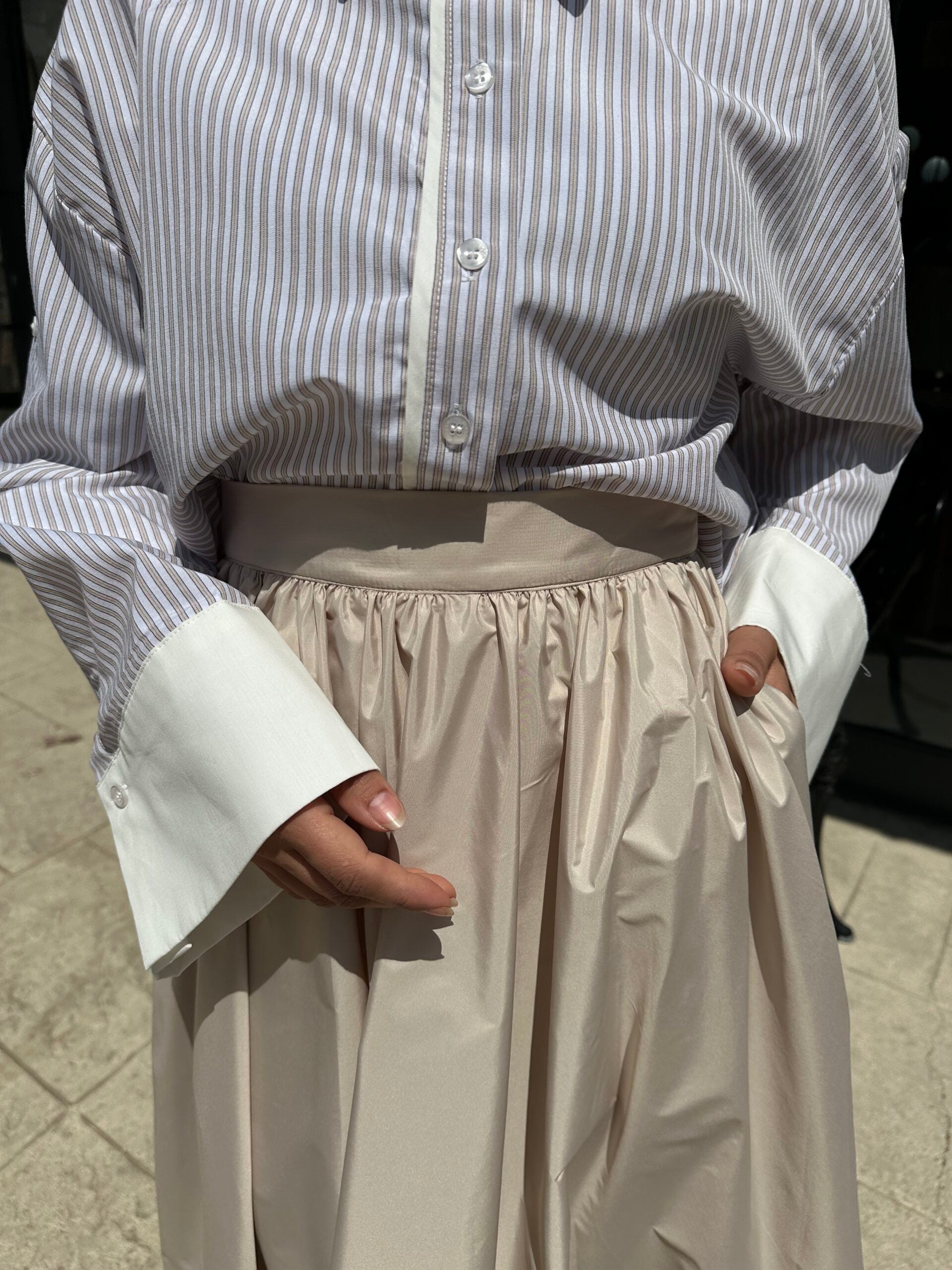 Kısa Çizgili Camel Gömlek - EsraGürsesBoutique