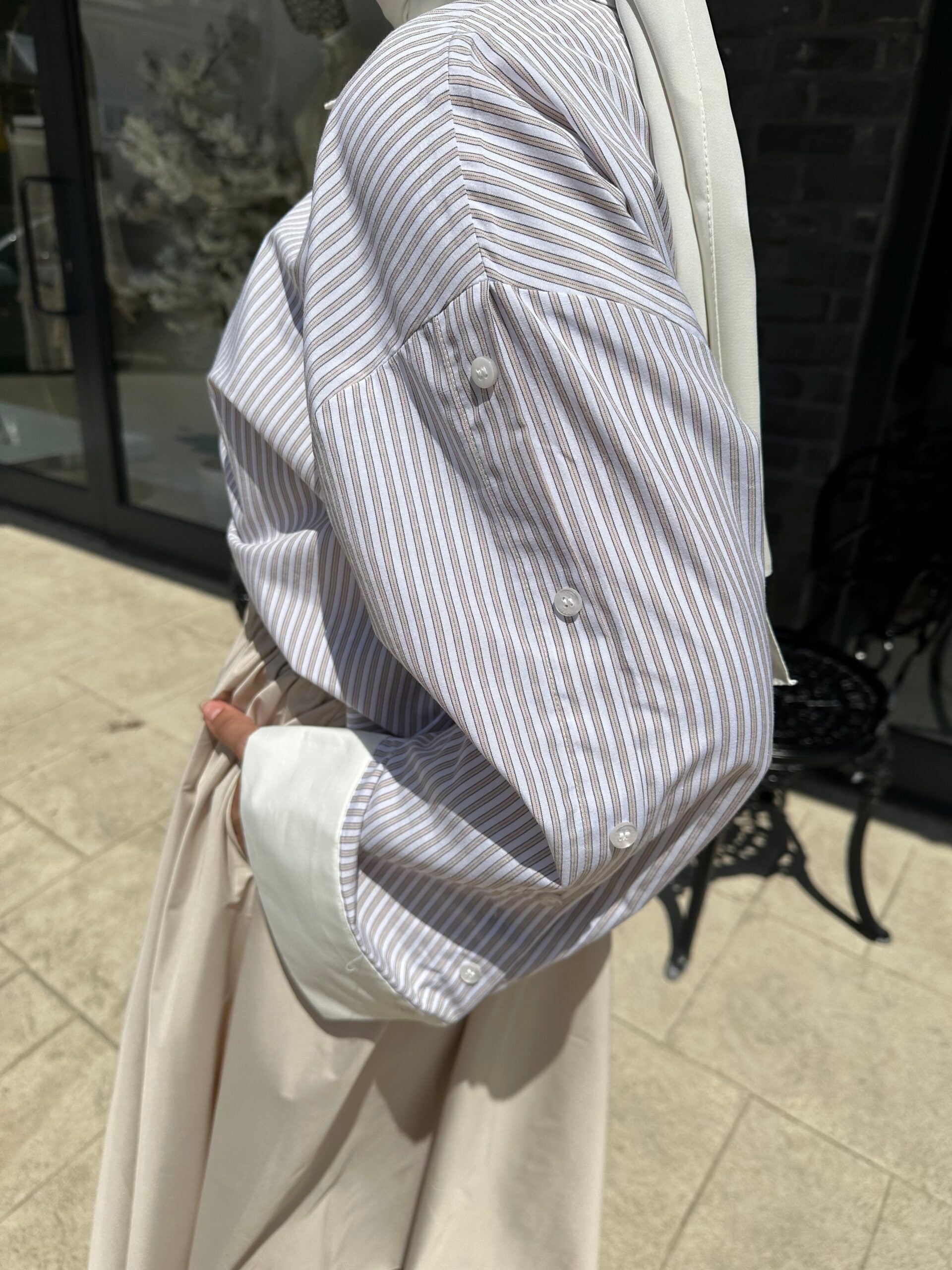 Kısa Çizgili Camel Gömlek - EsraGürsesBoutique