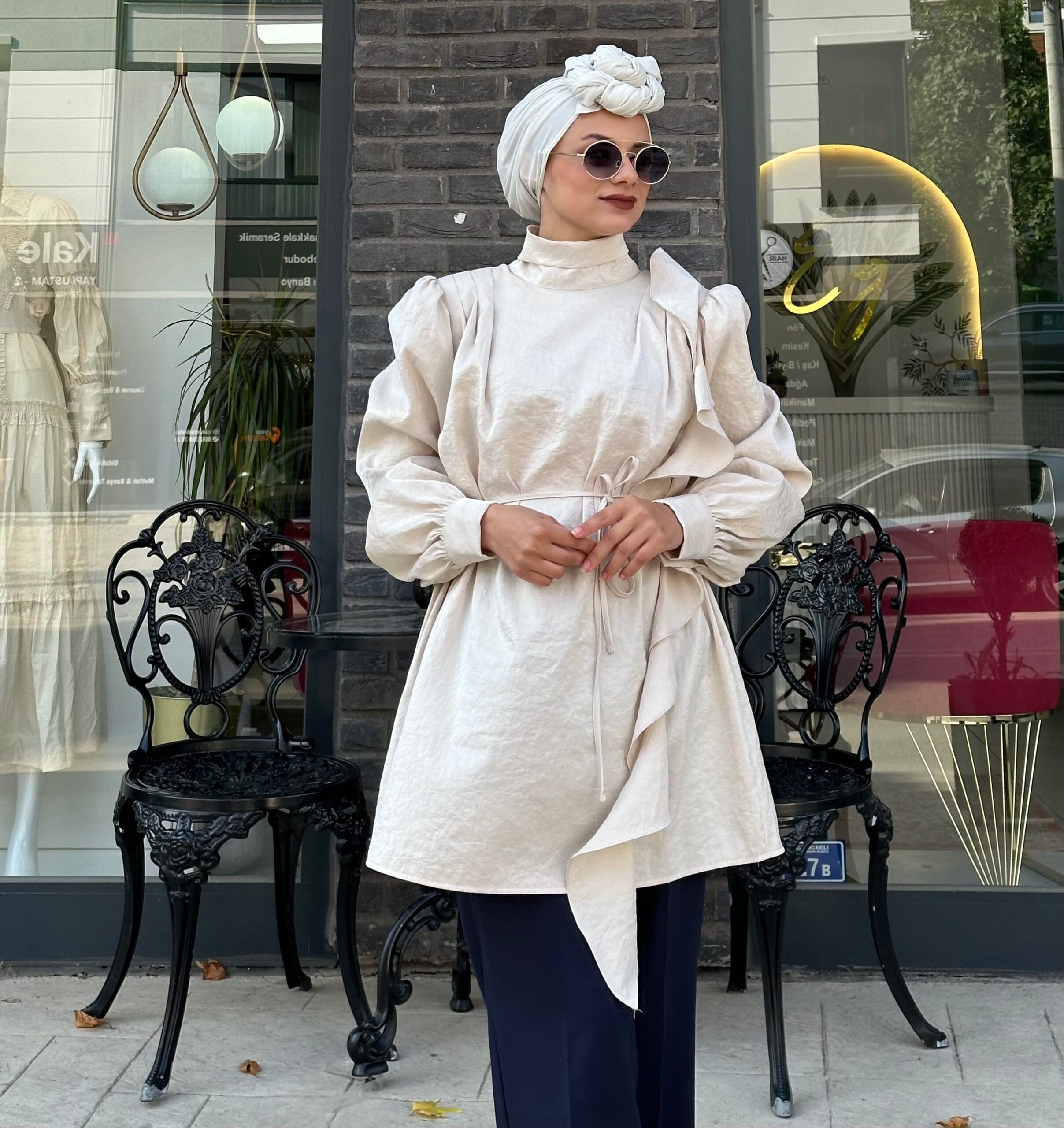 Bej Renkli Hoops Gömlek - EsraGürsesBoutique
