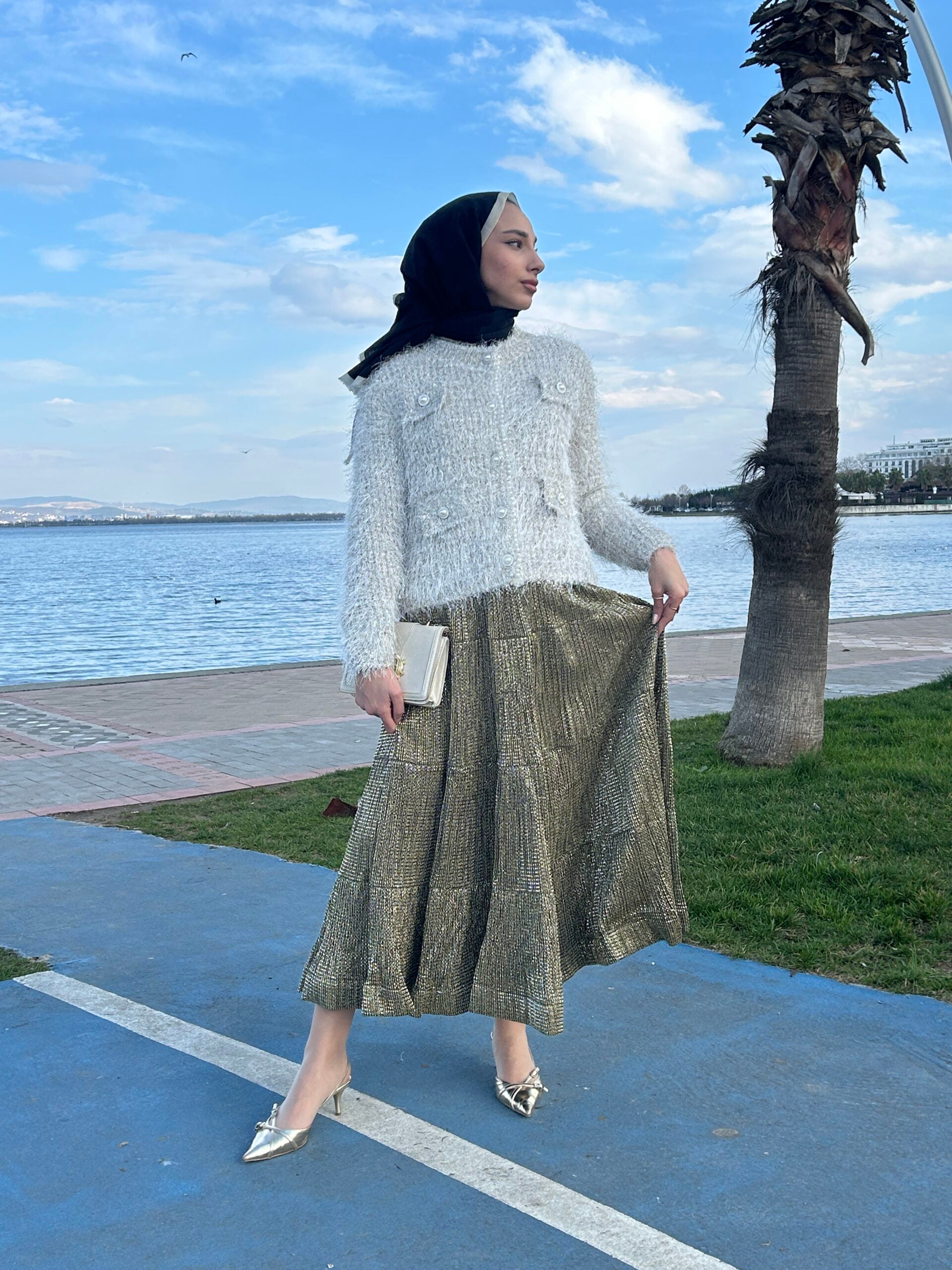 İthal Simli Angora Hırka - Ekru - EsraGürsesBoutique