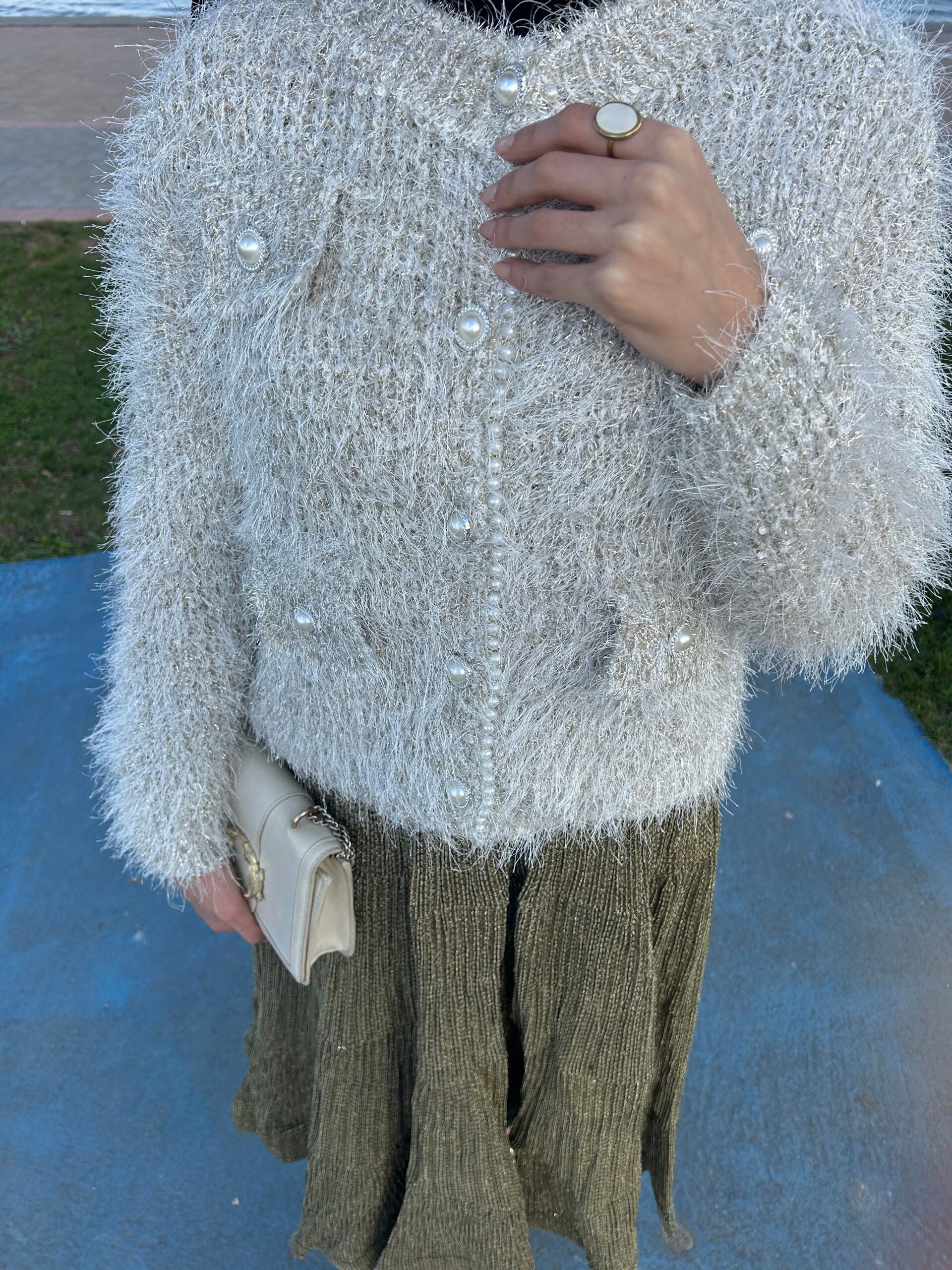 İthal Simli Angora Hırka - Ekru - EsraGürsesBoutique
