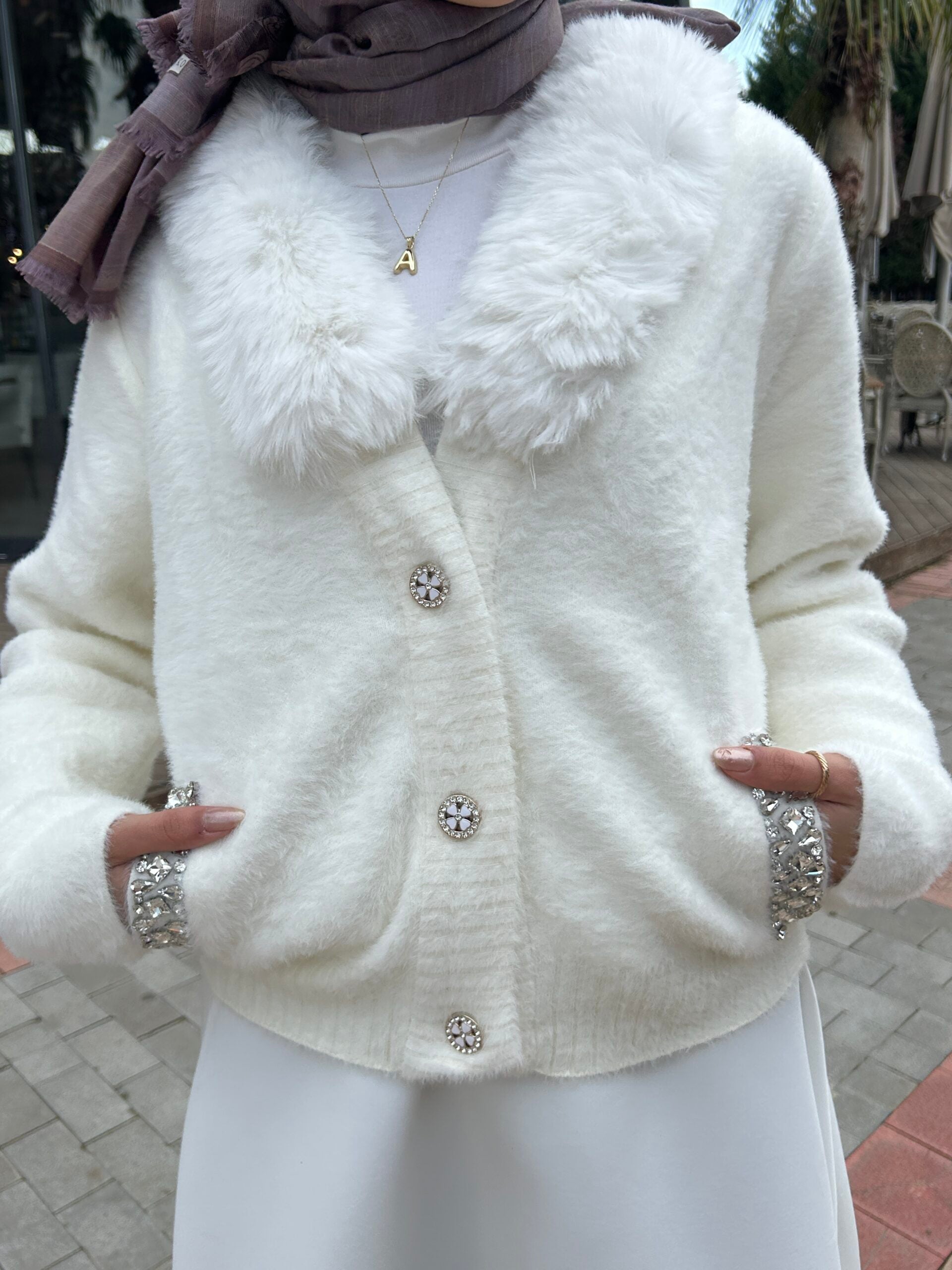 İthal Kürklü Angora Hırka - EsraGürsesBoutique