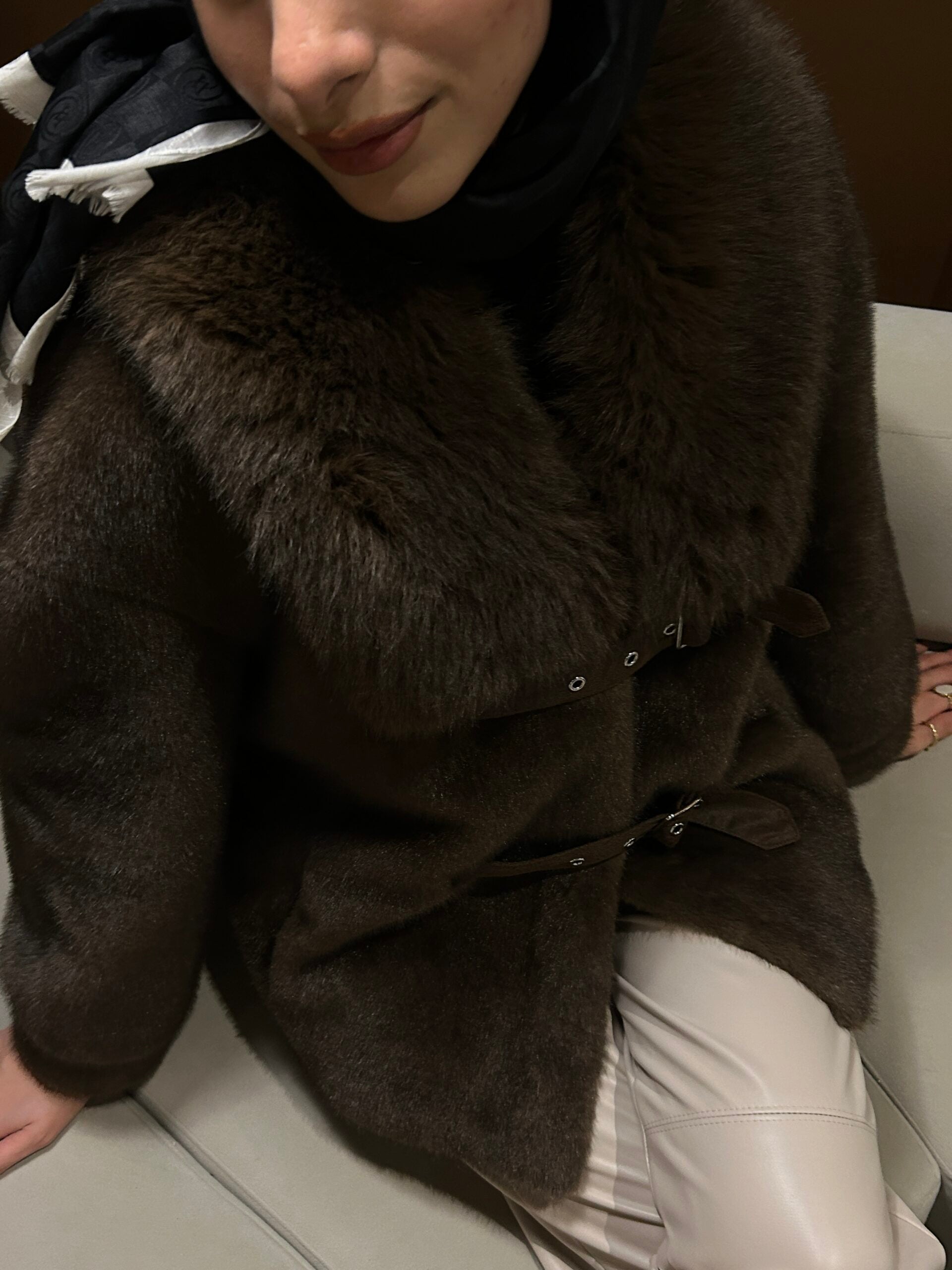 İthal Kahve Kürk Ceket - EsraGürsesBoutique