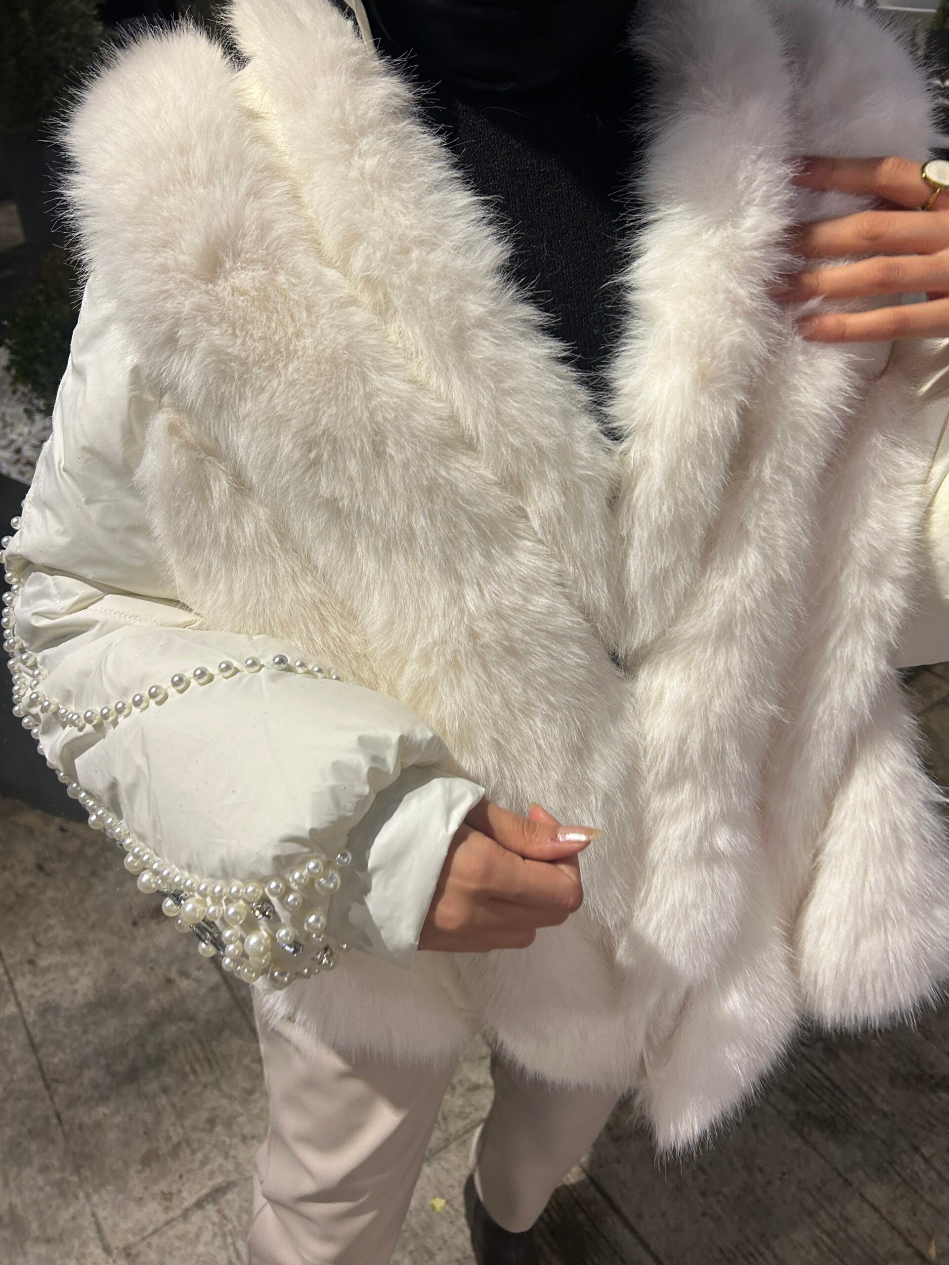 İthal İnci Detaylı Mont - EsraGürsesBoutique