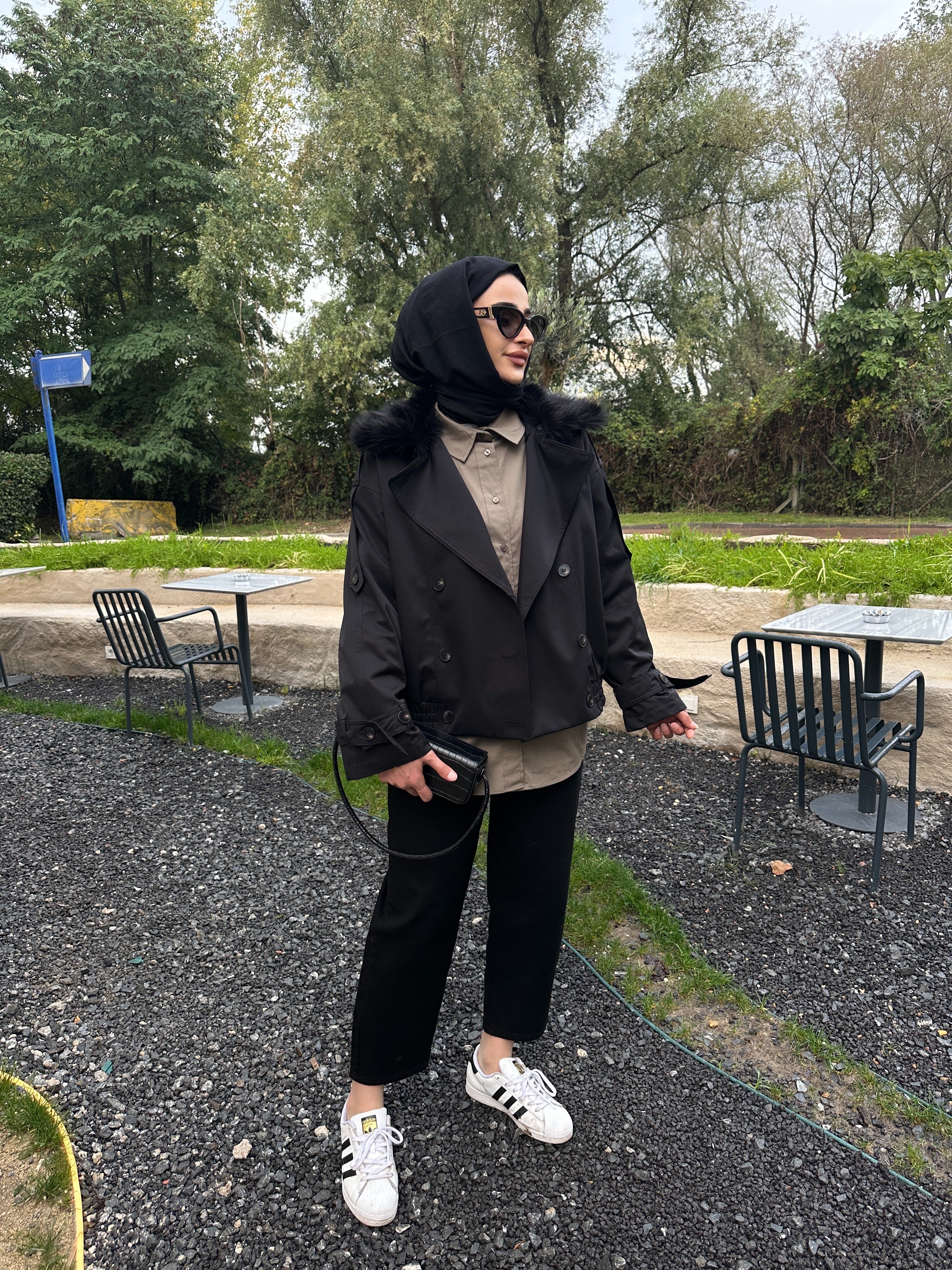 KÜRKLÜ KISA TRENÇ