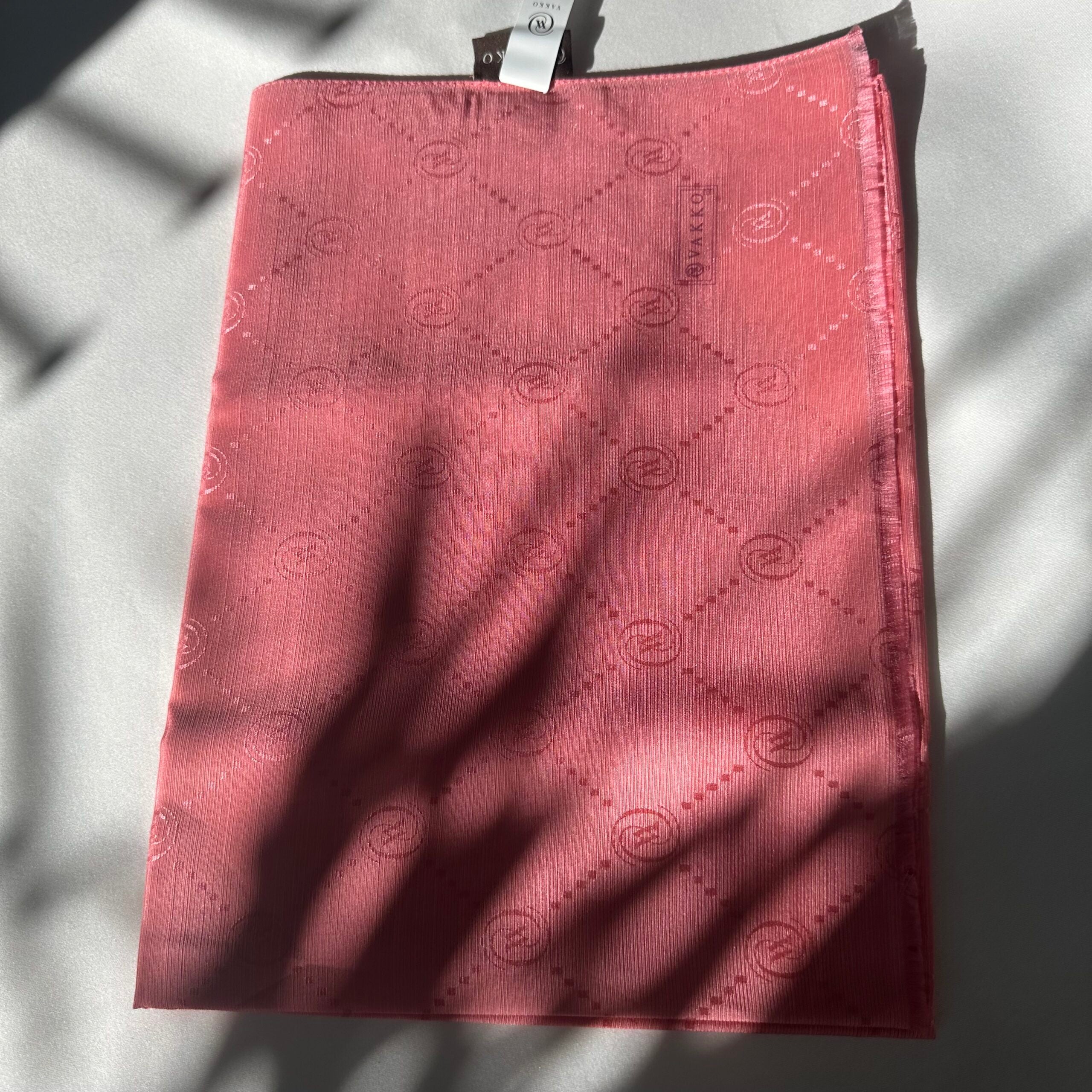 VAKKO Monogram Şal - Şeker Pembe - EsraGürsesBoutique
