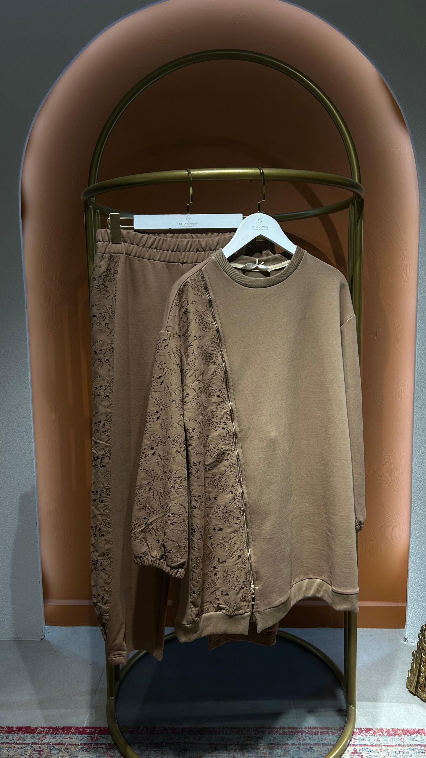 Fistolü Takım - Camel Renkli - EsraGürsesBoutique
