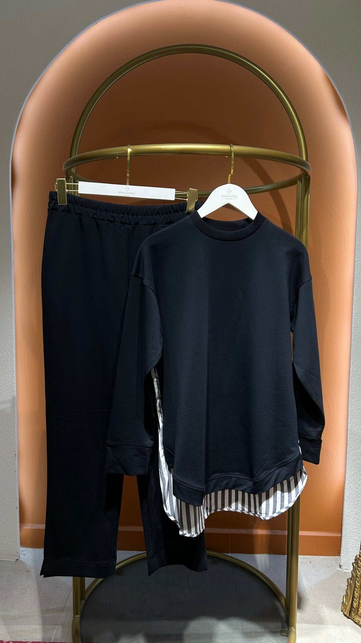 Çizgili Poplin Detay Takım - Lacivert - EsraGürsesBoutique