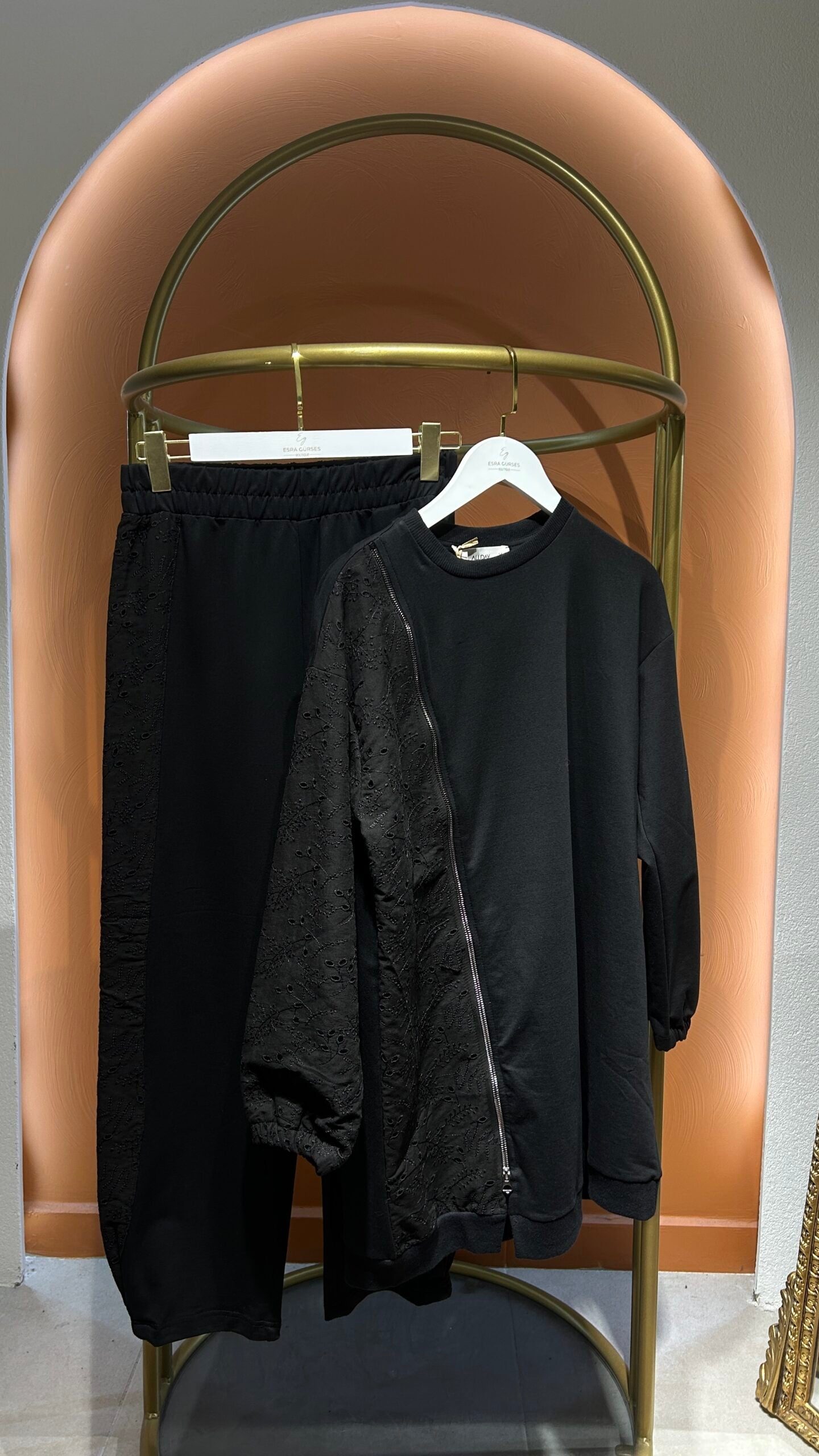 Fıstolu Takım - Siyah - EsraGürsesBoutique