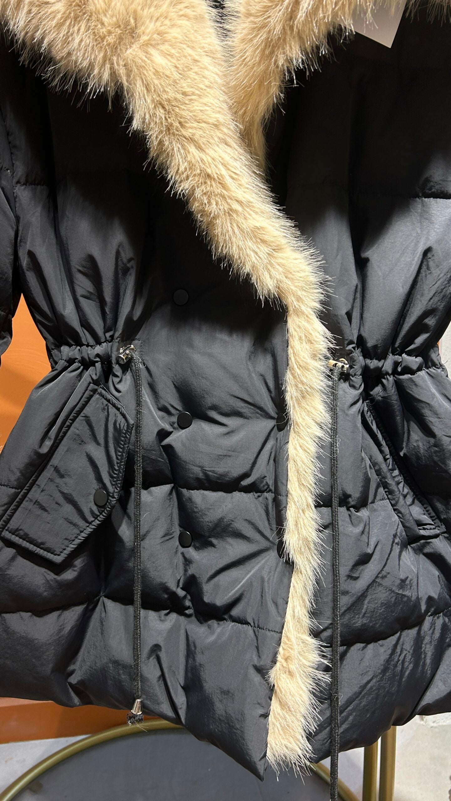 İthal Kapitone Kürklü Mont - Siyah - EsraGürsesBoutique