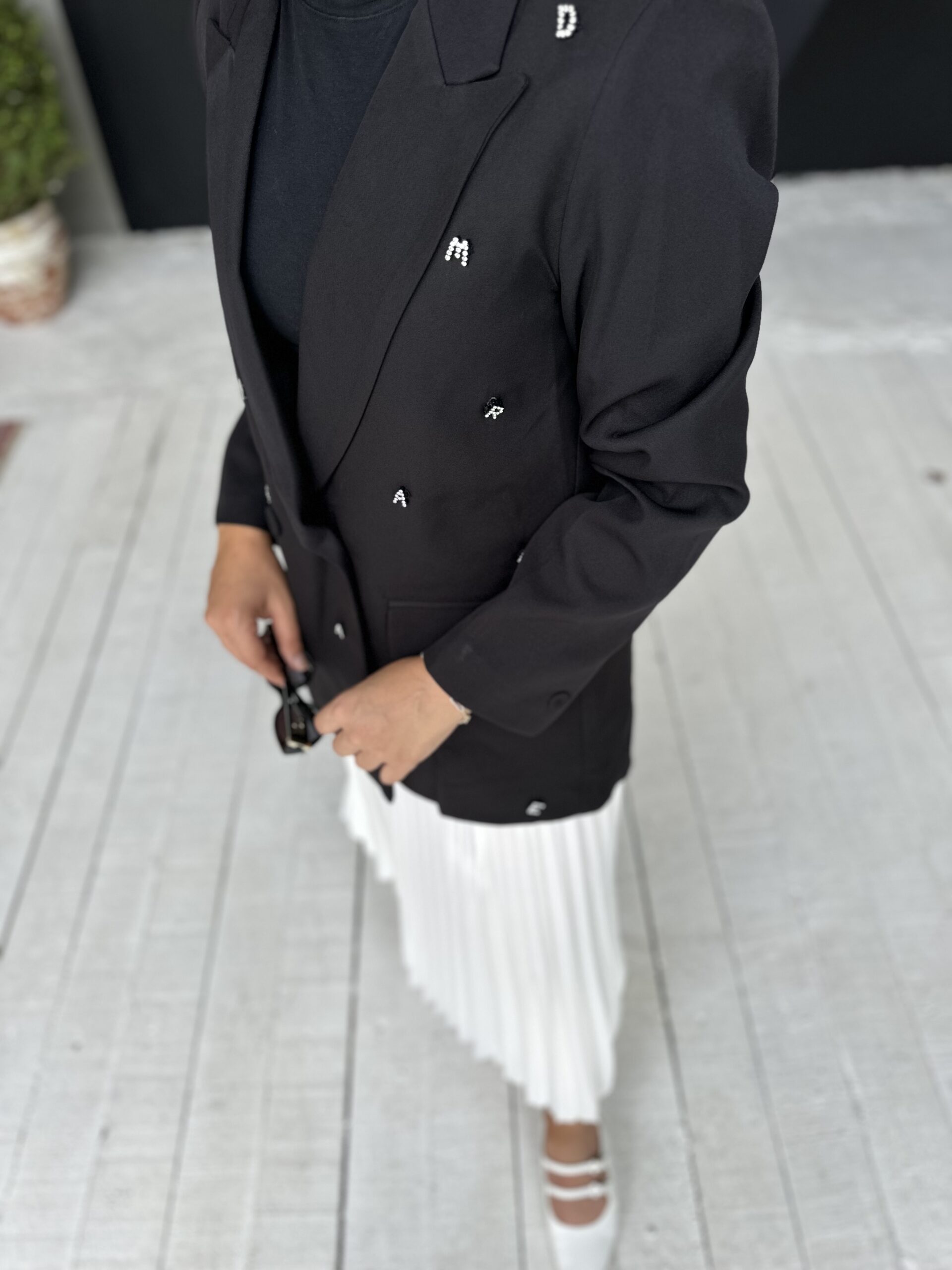 Siyah Taşlı Blazer Ceket - EsraGürsesBoutique
