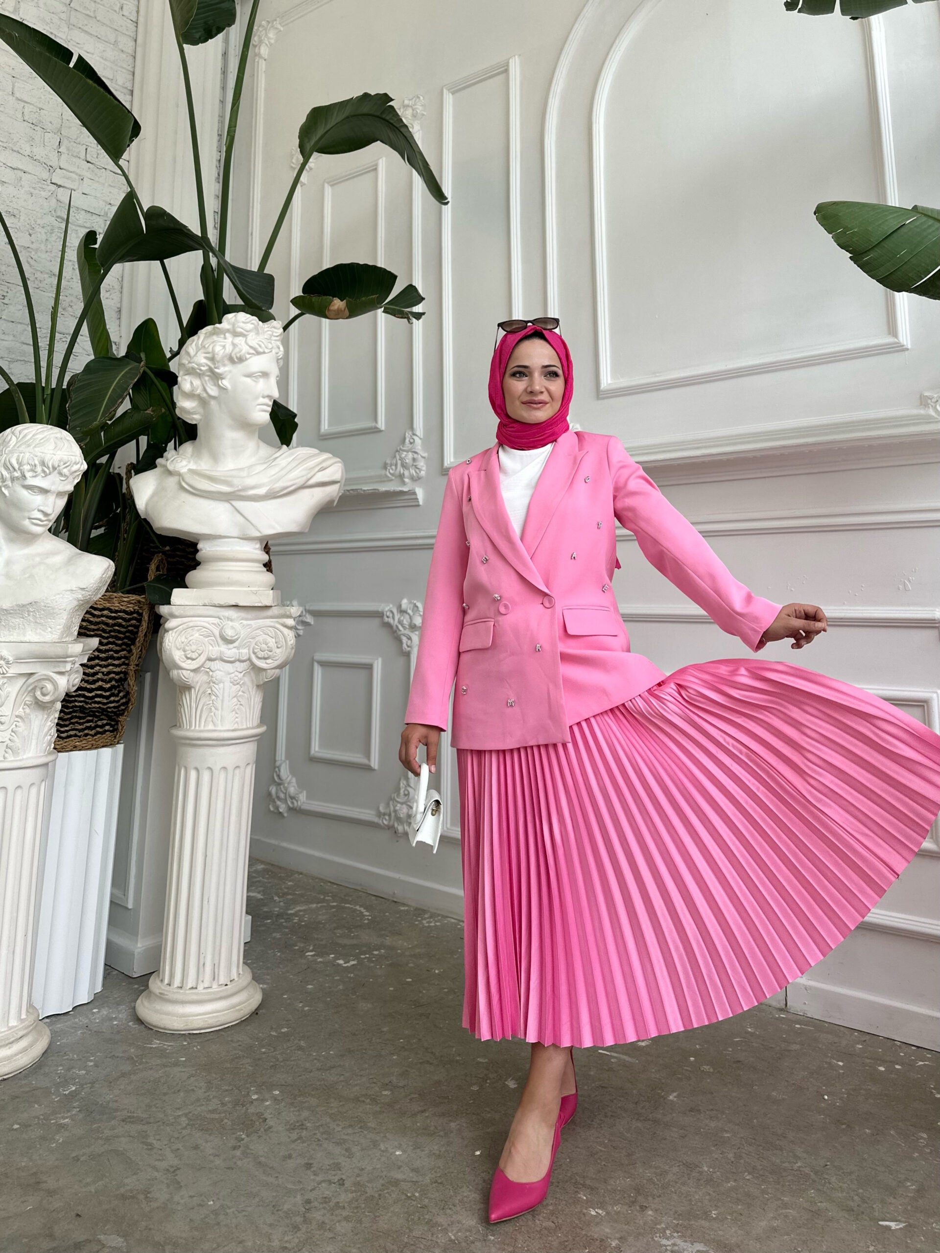 Pembe Taşlı Lüks Ceket - EsraGürsesBoutique