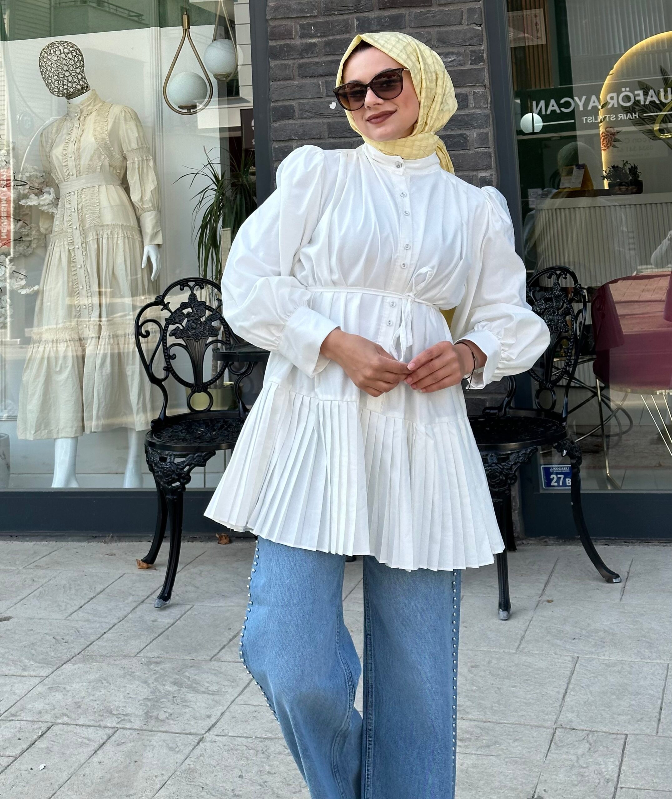 HENZA Beyaz Pilise Gömlek - EsraGürsesBoutique