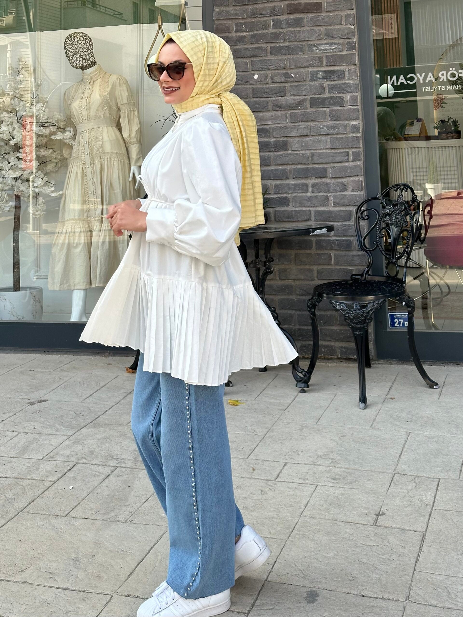 HENZA Beyaz Pilise Gömlek - EsraGürsesBoutique