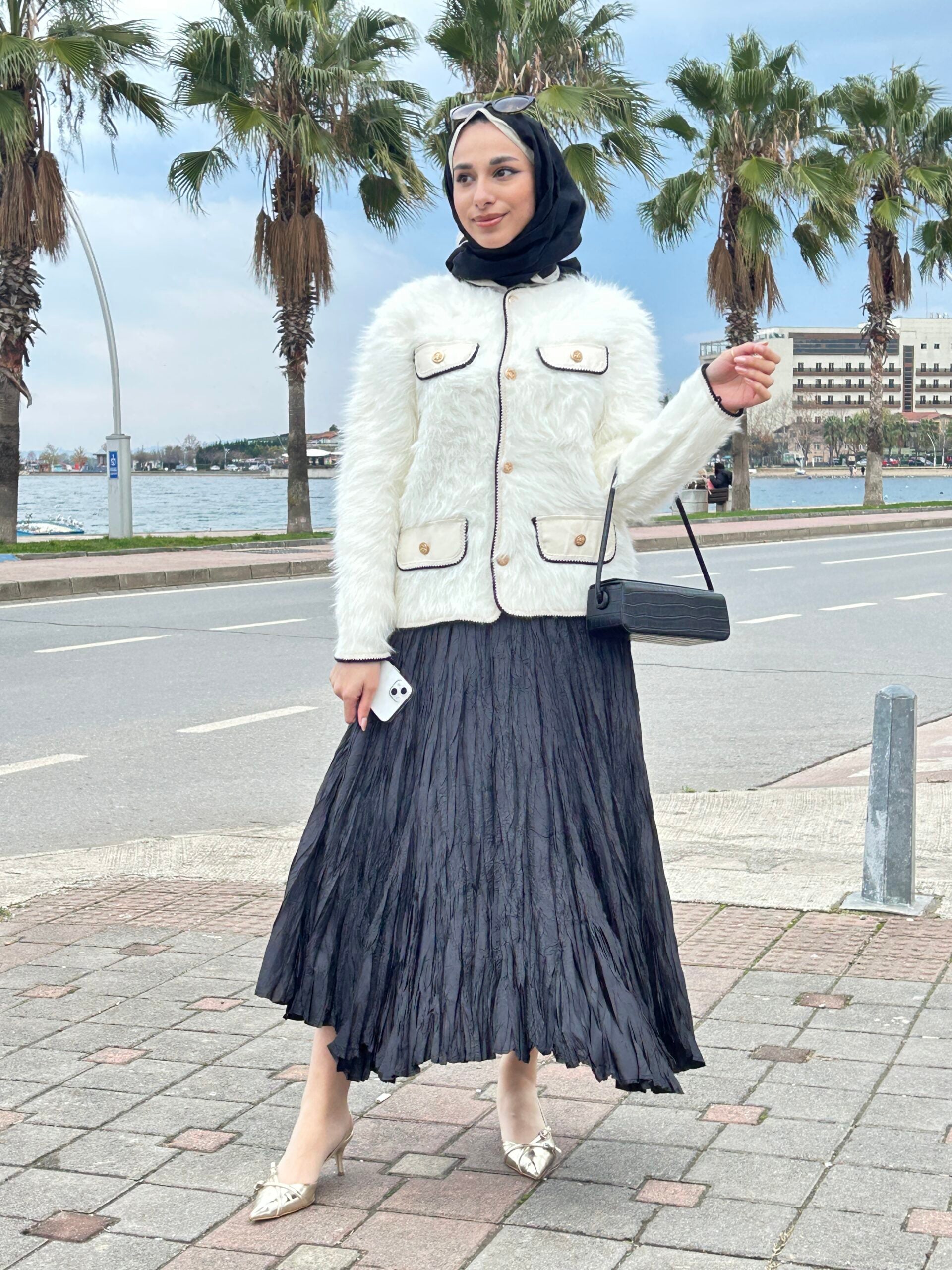 İthal Oldmoney Hırka - EsraGürsesBoutique