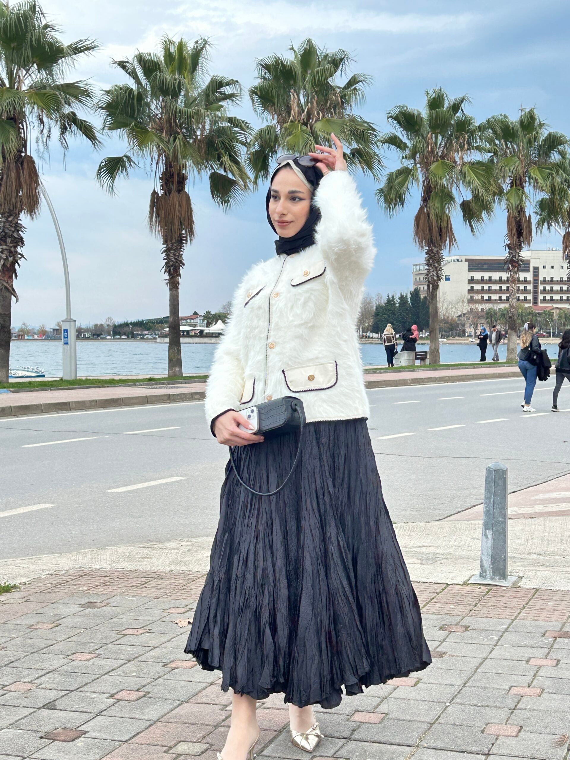 İthal Oldmoney Hırka - EsraGürsesBoutique