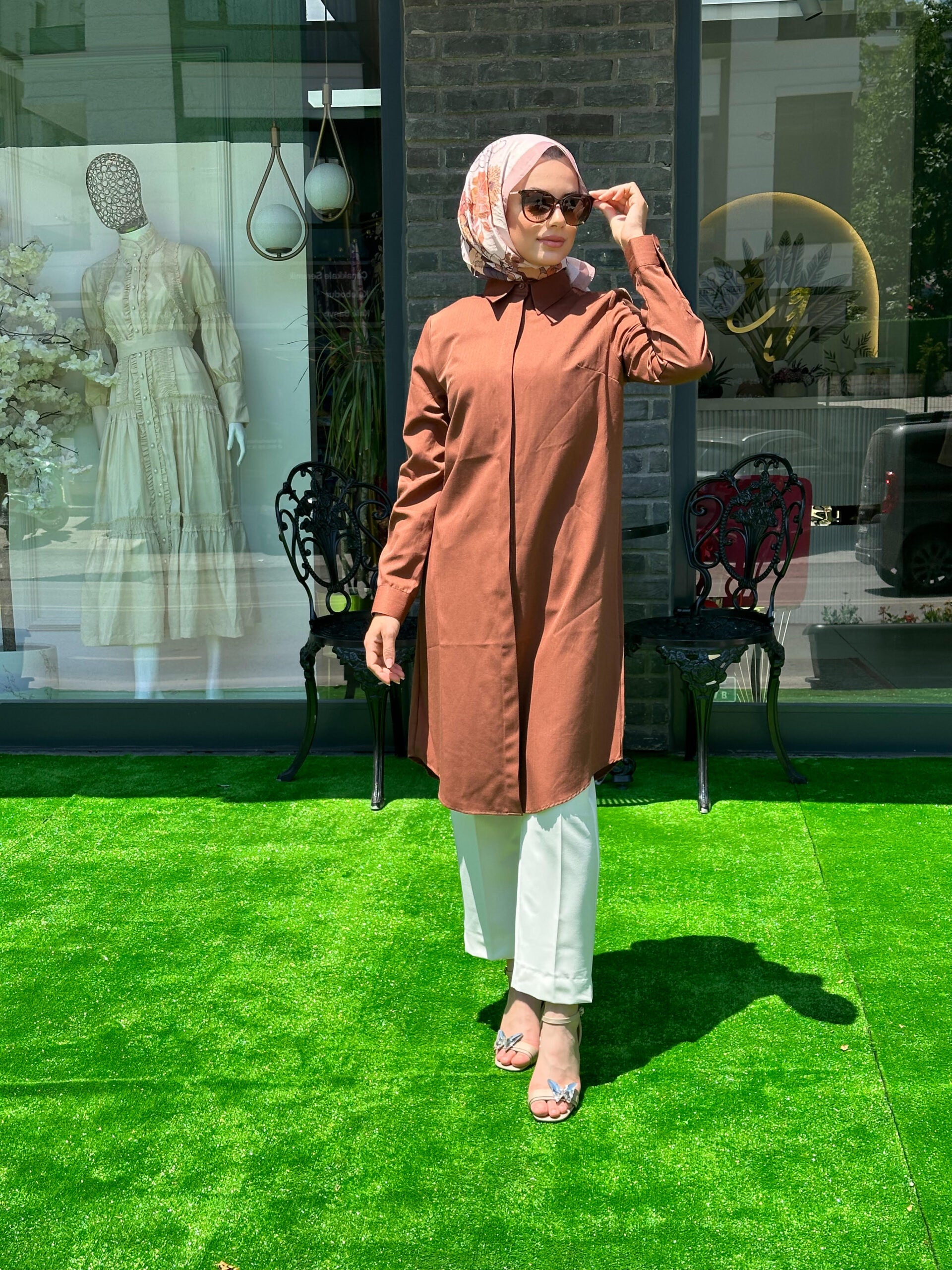 Kahve Renkli Uzun Gömlek - Şık ve Rahat - EsraGürsesBoutique