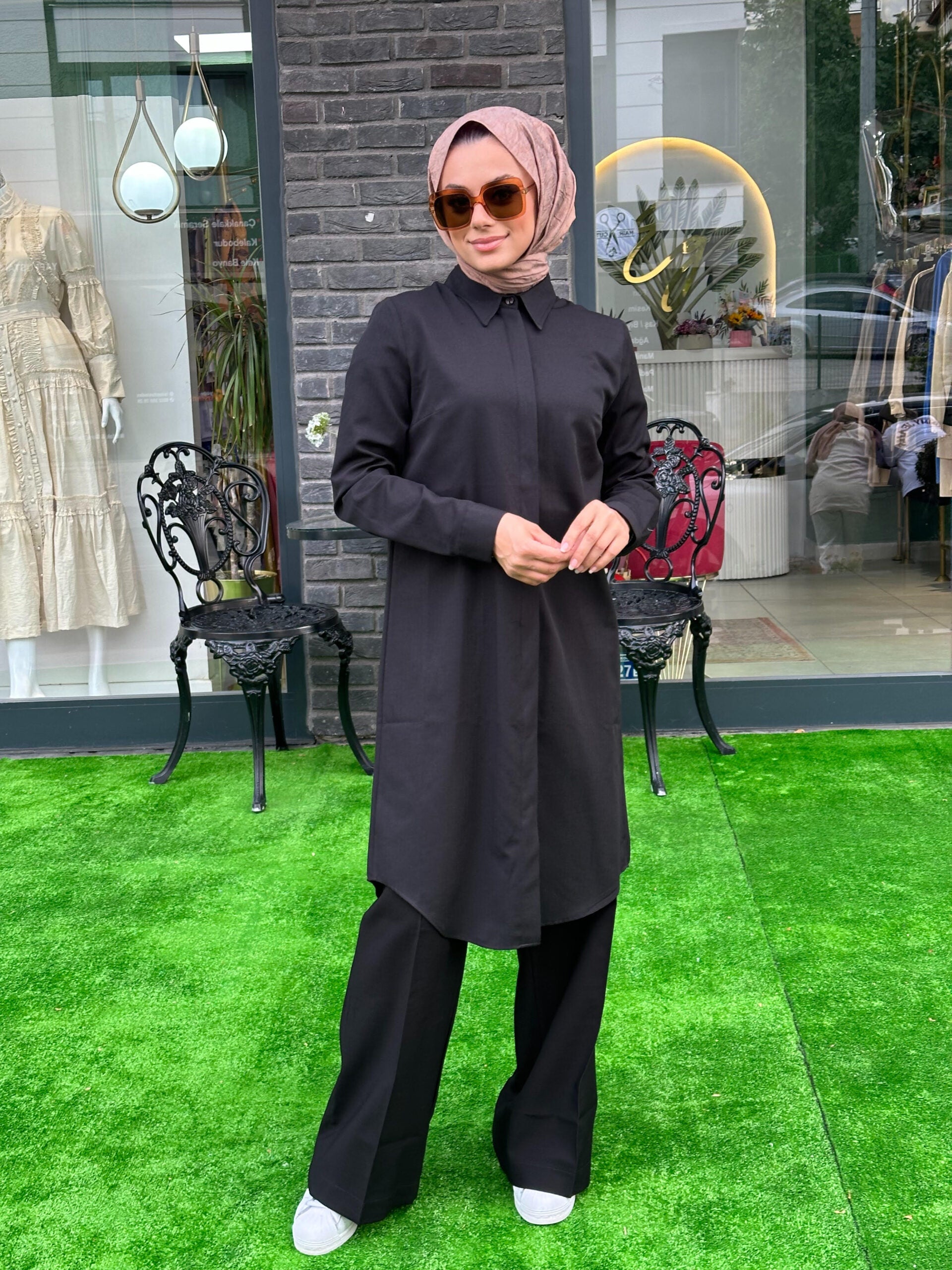 Siyah Uzun Gömlek - EsraGürsesBoutique